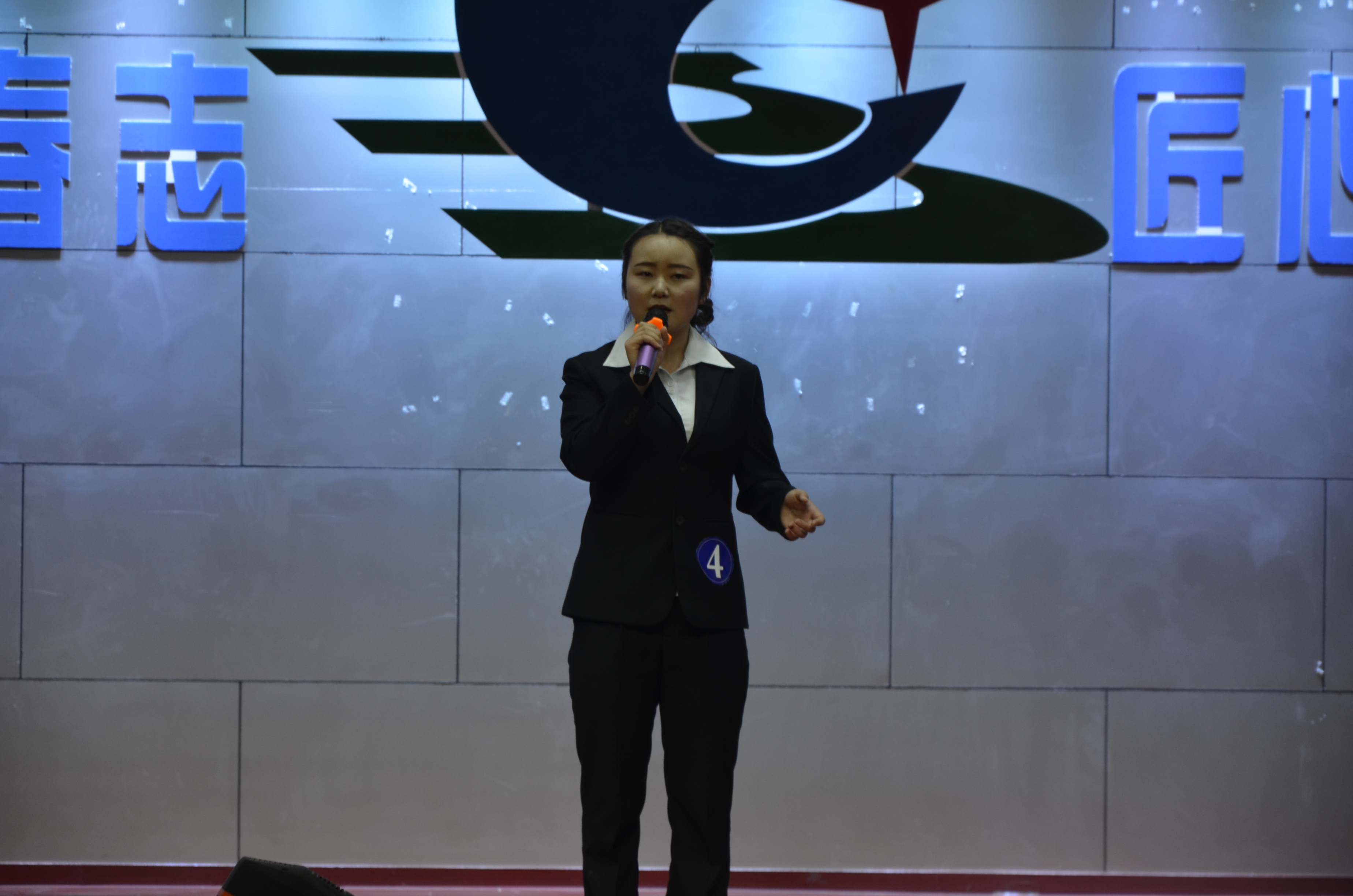 80b4528363d04433802fe3a5b7ca010e.JPG 80b4528363d04433802fe3a5b7ca010e.JPG