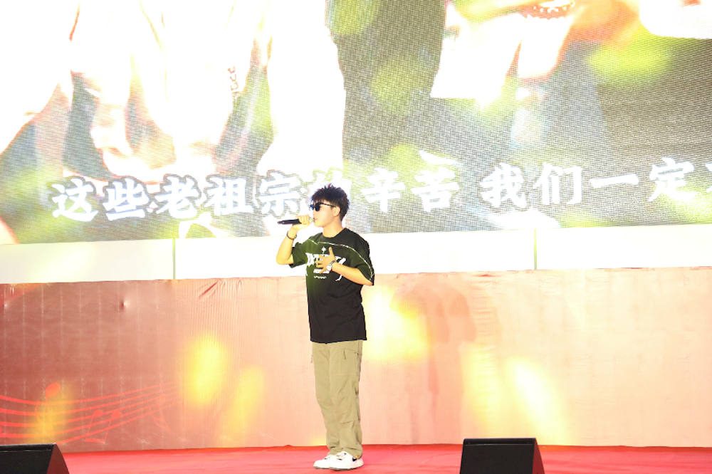 bd1f557a48264e88b317b2cb3dd8afd9.png